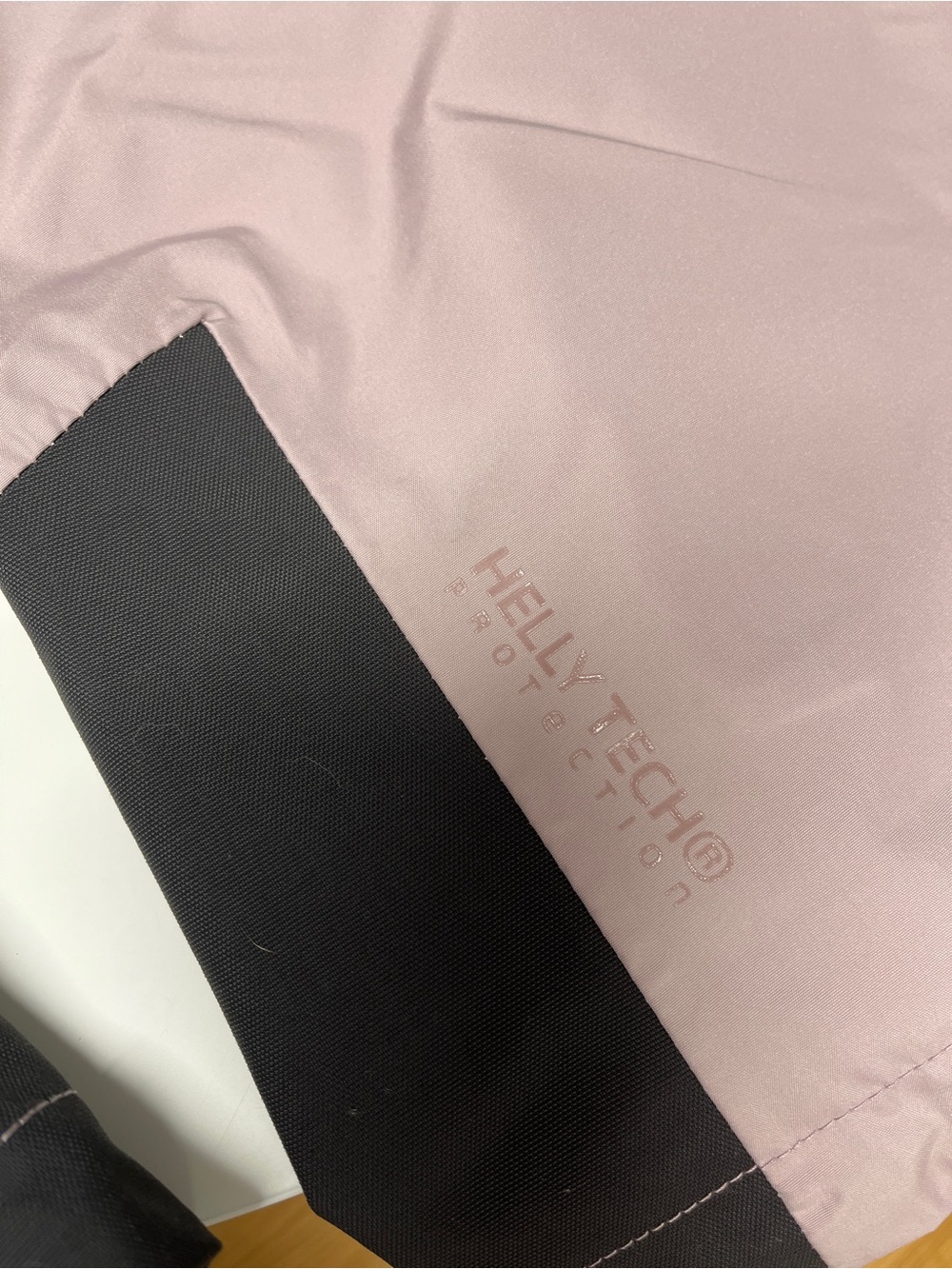 Helly Hansen Helly Tech Medium light pink snowboard ski pants women’s - Picture 5 of 13